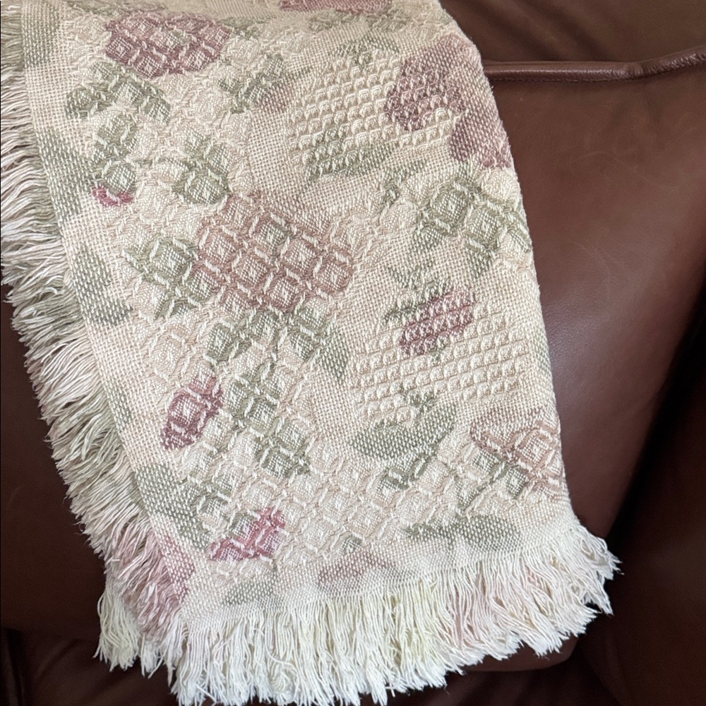 COTTON THROW BLANKET CROSS STITCH 50" X 60" EUC 80s-90s Vintage Green Pink Cream